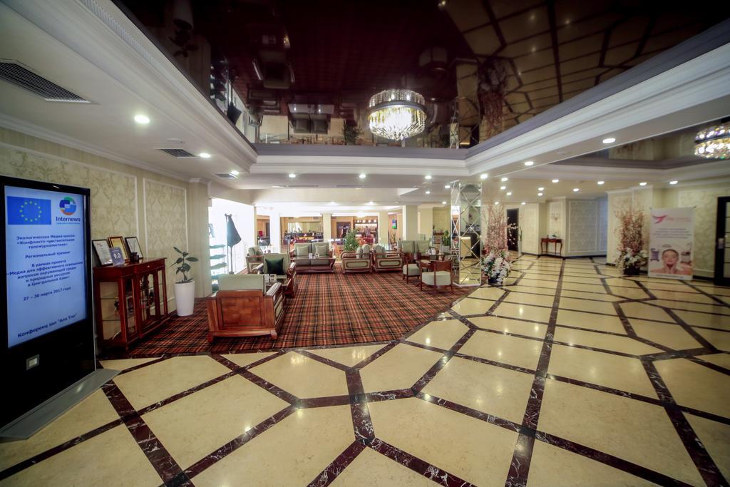 City Hotel Bishkek Ngoại thất bức ảnh